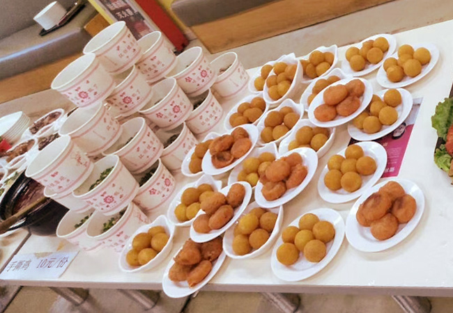 感恩回饋美食節,美食在食堂，好吃在豐泉