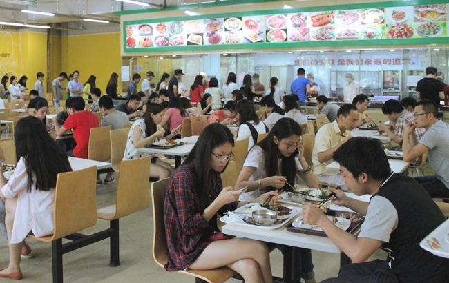 感恩回饋美食節,美食在食堂，好吃在豐泉